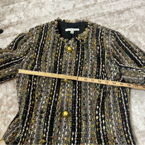 CAbi Paris tweed blouce blazer Boucle Brown Tweed Fringed Gold Buttons Women's - Picture 9 of 12